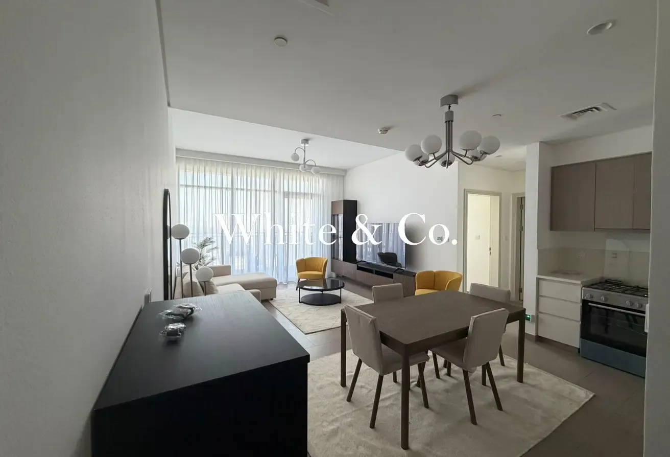 Furnished | Flexible Cheques | Great View