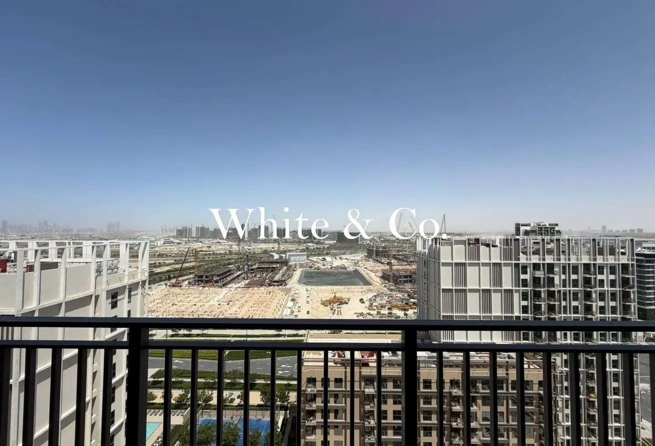 Furnished | Flexible Cheques | Great View