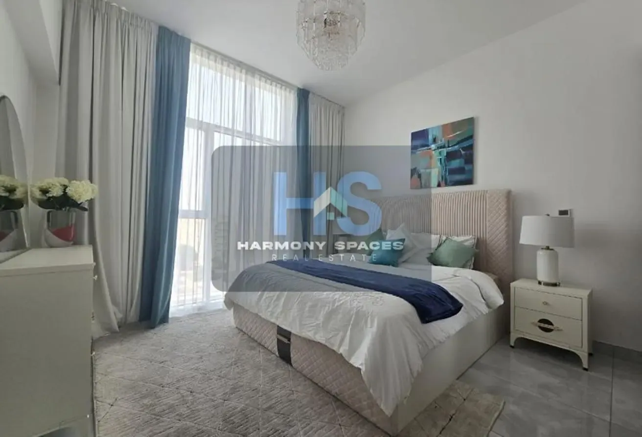 Private Pool | With Study | Vacant | Near Metro