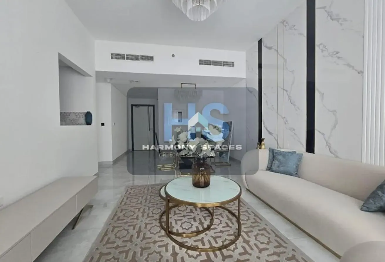 Private Pool | With Study | Vacant | Near Metro