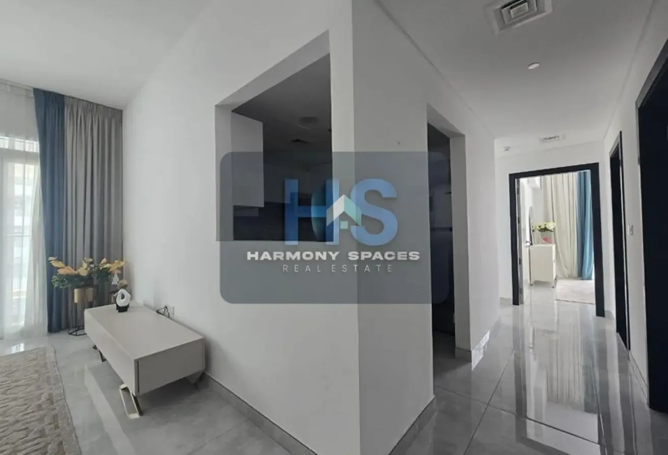 Private Pool | With Study | Vacant | Near Metro