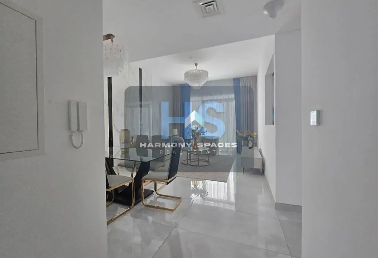 Private Pool | With Study | Vacant | Near Metro