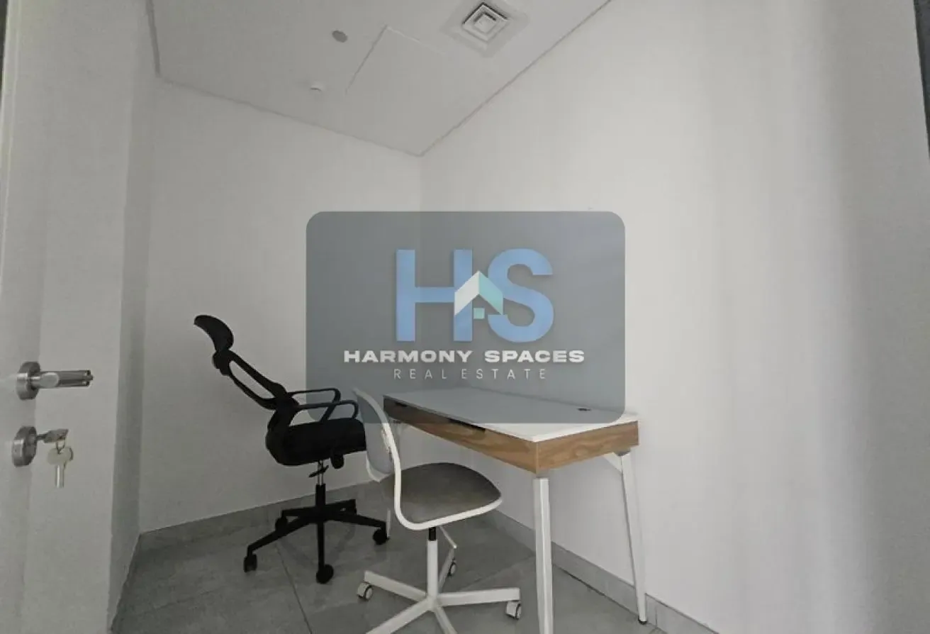 Private Pool | With Study | Vacant | Near Metro