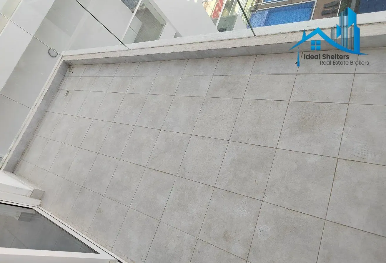 Pool View Fully Furnished 1BR Near Metro