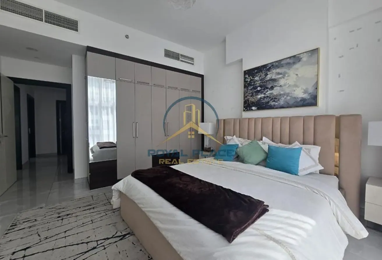 Furnished | Study | Private Pool | Nearby Metro