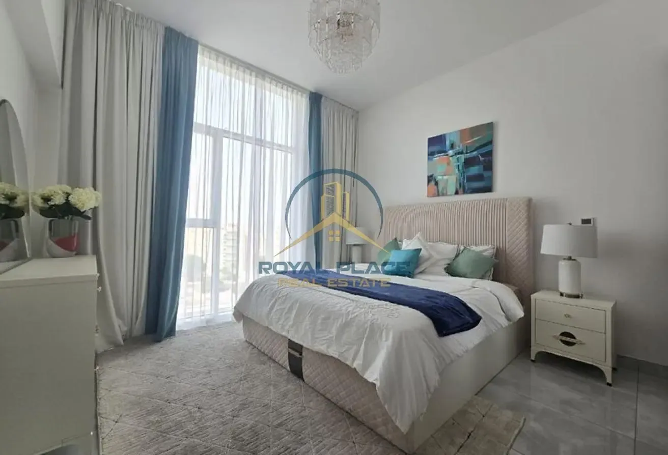 Furnished | Study | Private Pool | Nearby Metro