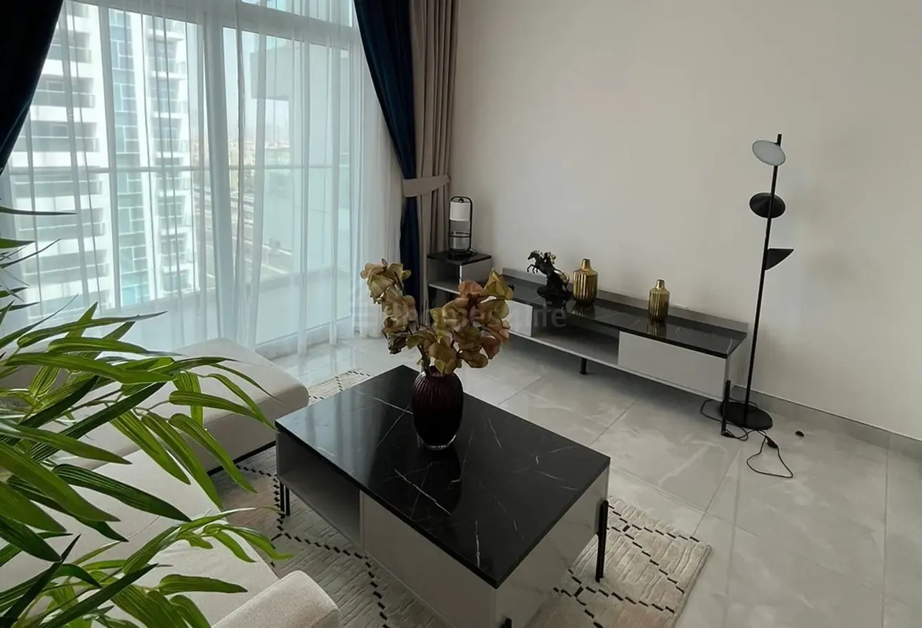 Modern 1 Bed | Fully Furnished | Near Metro