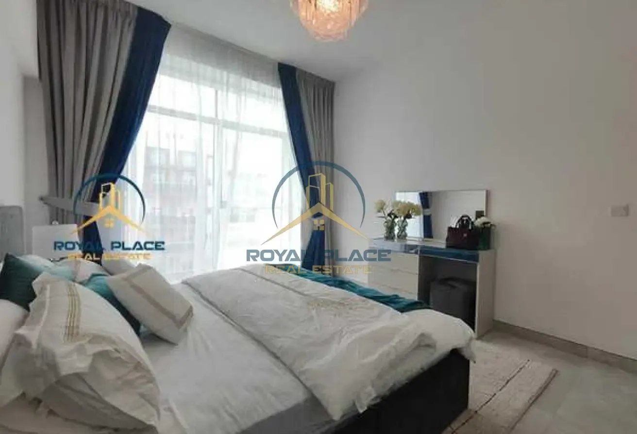 FULLY FURNISHED | CLOSE TO METRO | BEST AMENITIES