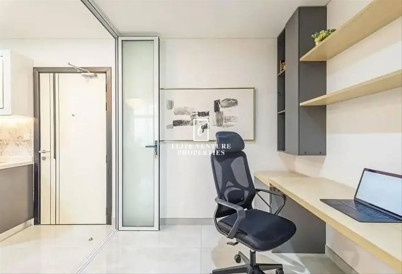 FULLY FURNISHED | ELEGANT 2BHK+PRIVATE OFFICE