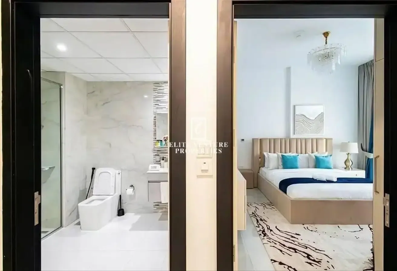 FULLY FURNISHED | ELEGANT 2BHK+PRIVATE OFFICE