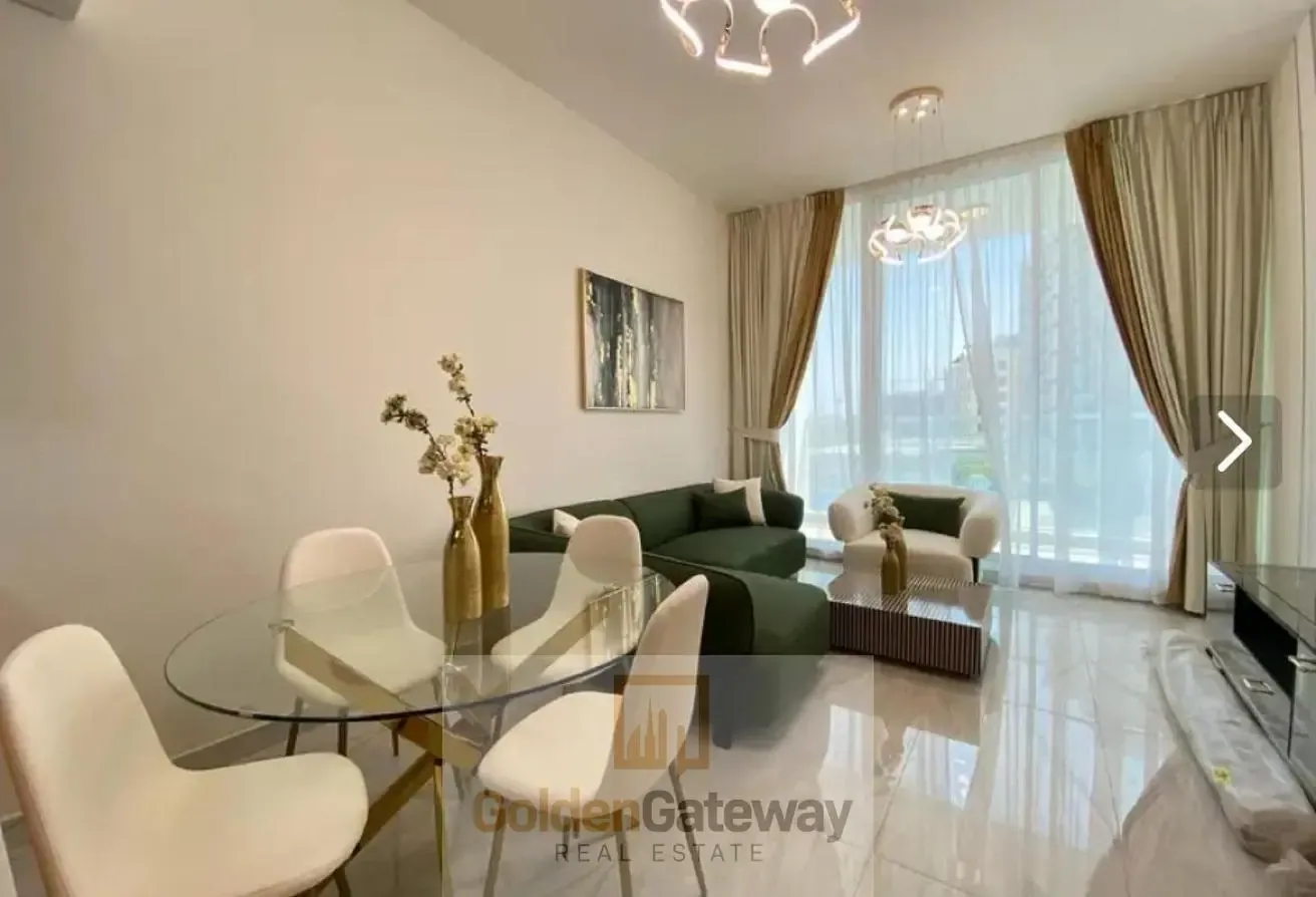 FULLY FURNISHED | NEARBY METRO | VILLA VIEW