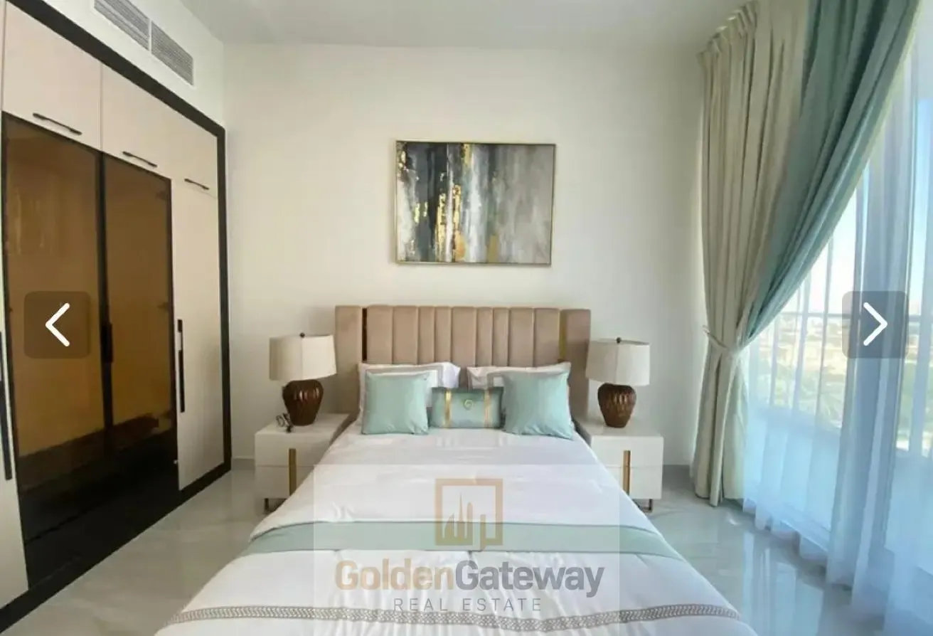 FULLY FURNISHED | NEARBY METRO | VILLA VIEW