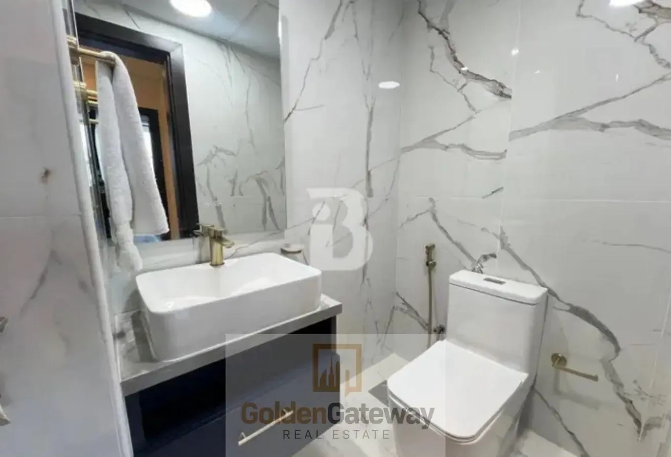 FULLY FURNISHED | NEARBY METRO | VILLA VIEW