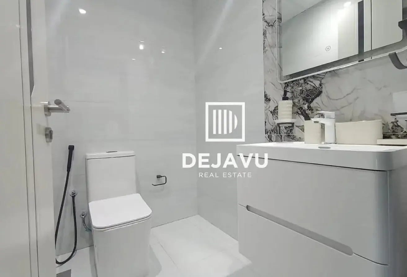 Elegant Home | Metro Access | Premium Amenities
