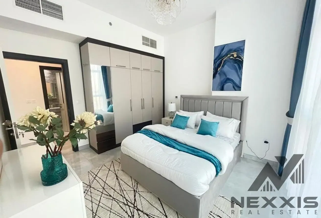 2Bed + Study | Fully Furnished | Near Metro