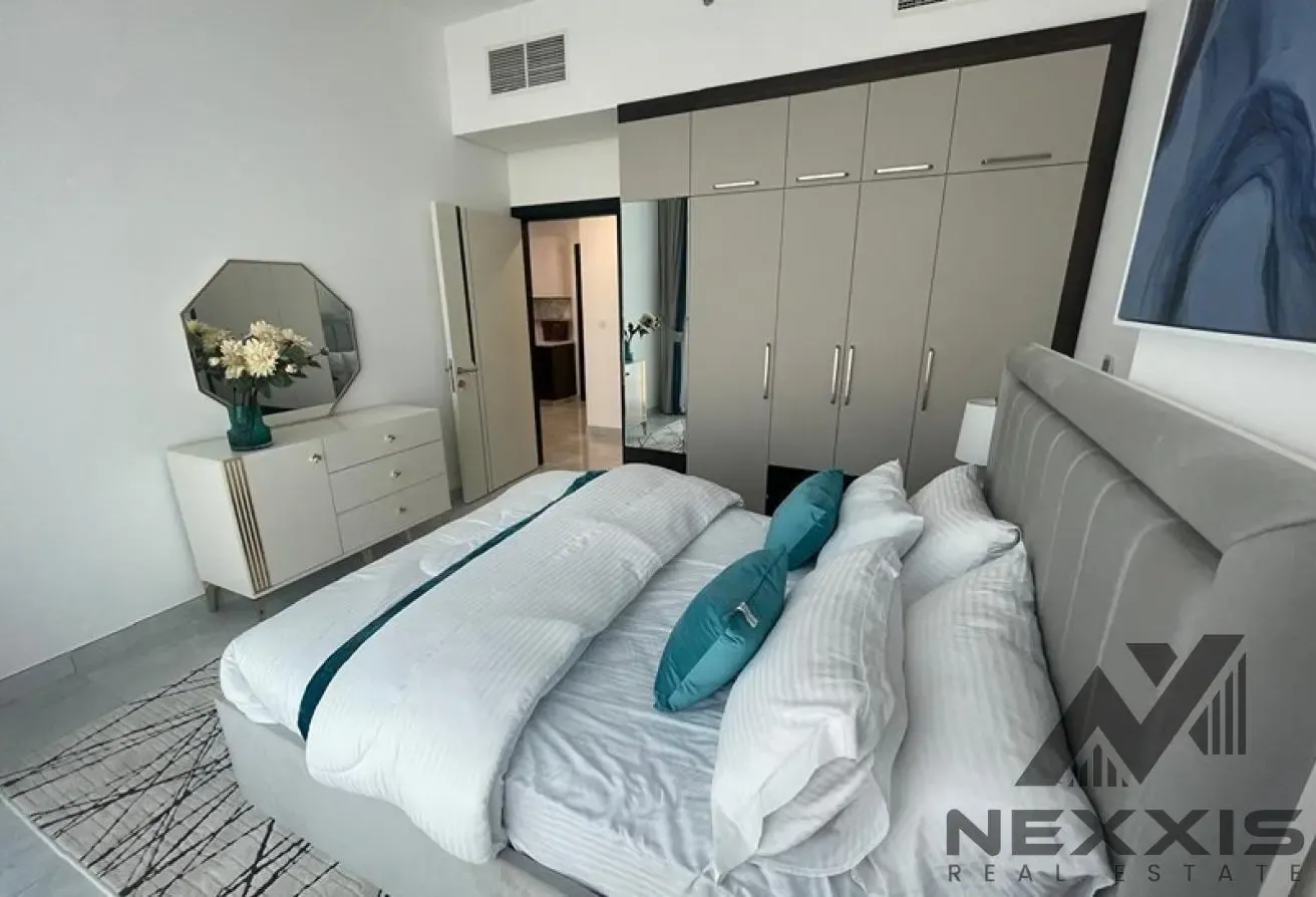 2Bed + Study | Fully Furnished | Near Metro