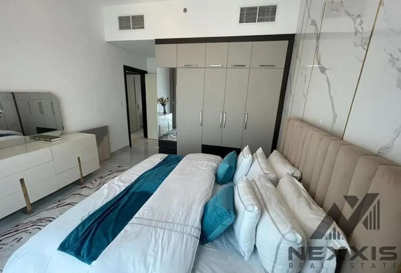 2Bed + Study | Fully Furnished | Near Metro