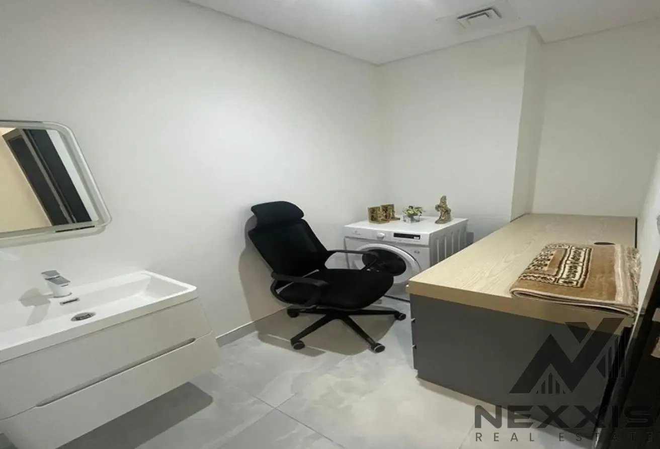 2Bed + Study | Fully Furnished | Near Metro
