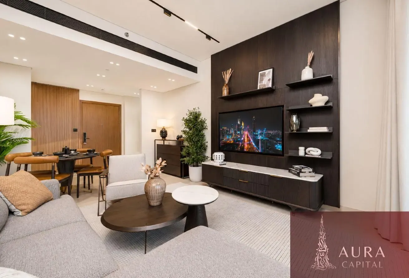 Burj View | Private Jacuzzi | Exquisite Furniture