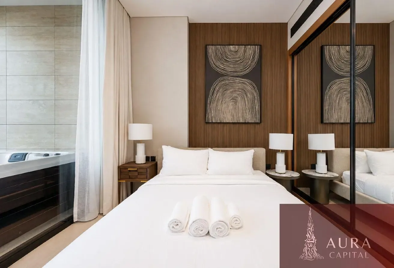 Burj View | Private Jacuzzi | Exquisite Furniture