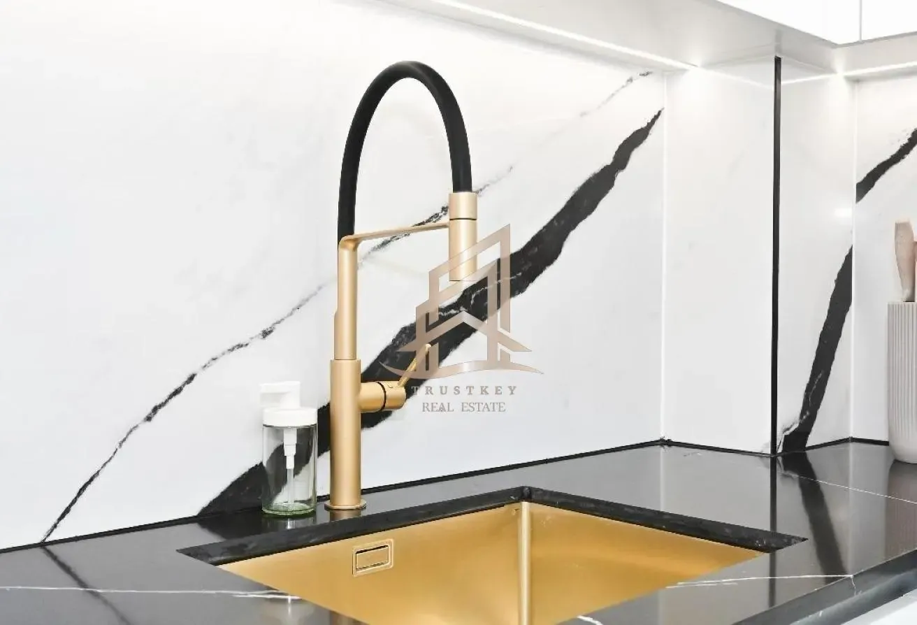 Flexible | Brand New Corner | Burj Khalifa View