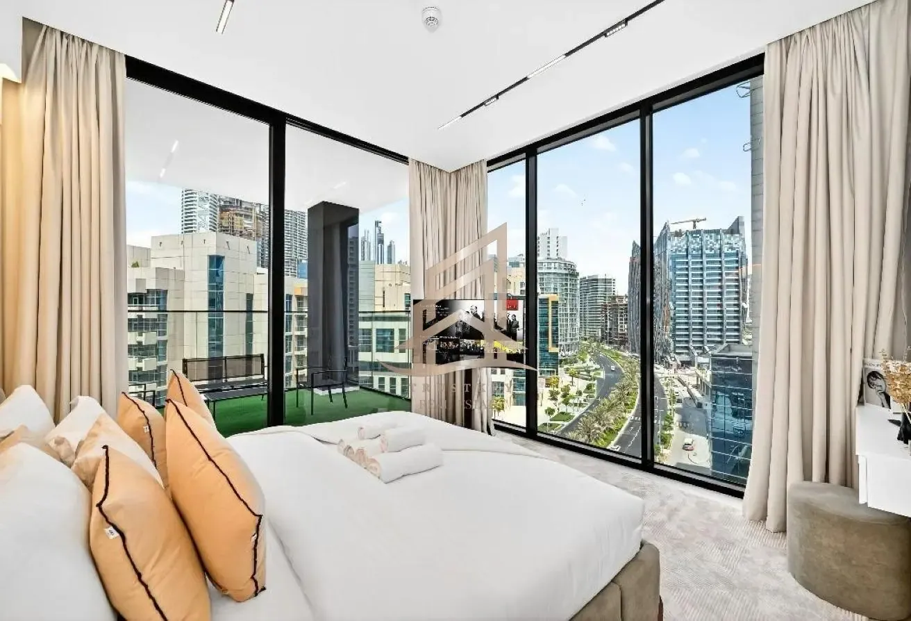Flexible | Brand New Corner | Burj Khalifa View