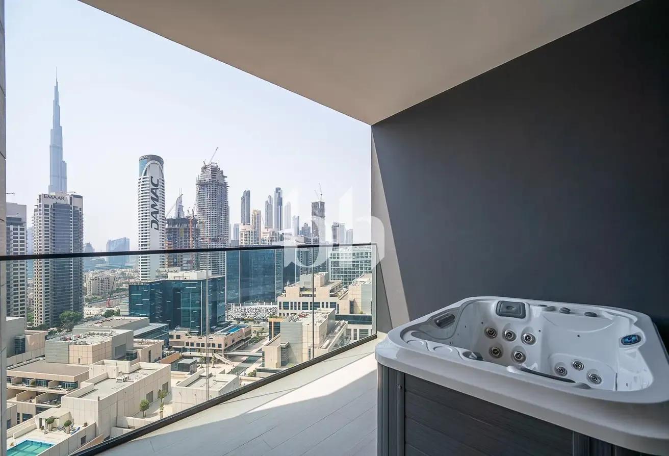 Stunning View | Luxury 2 Bedroom | Private Jacuzzi
