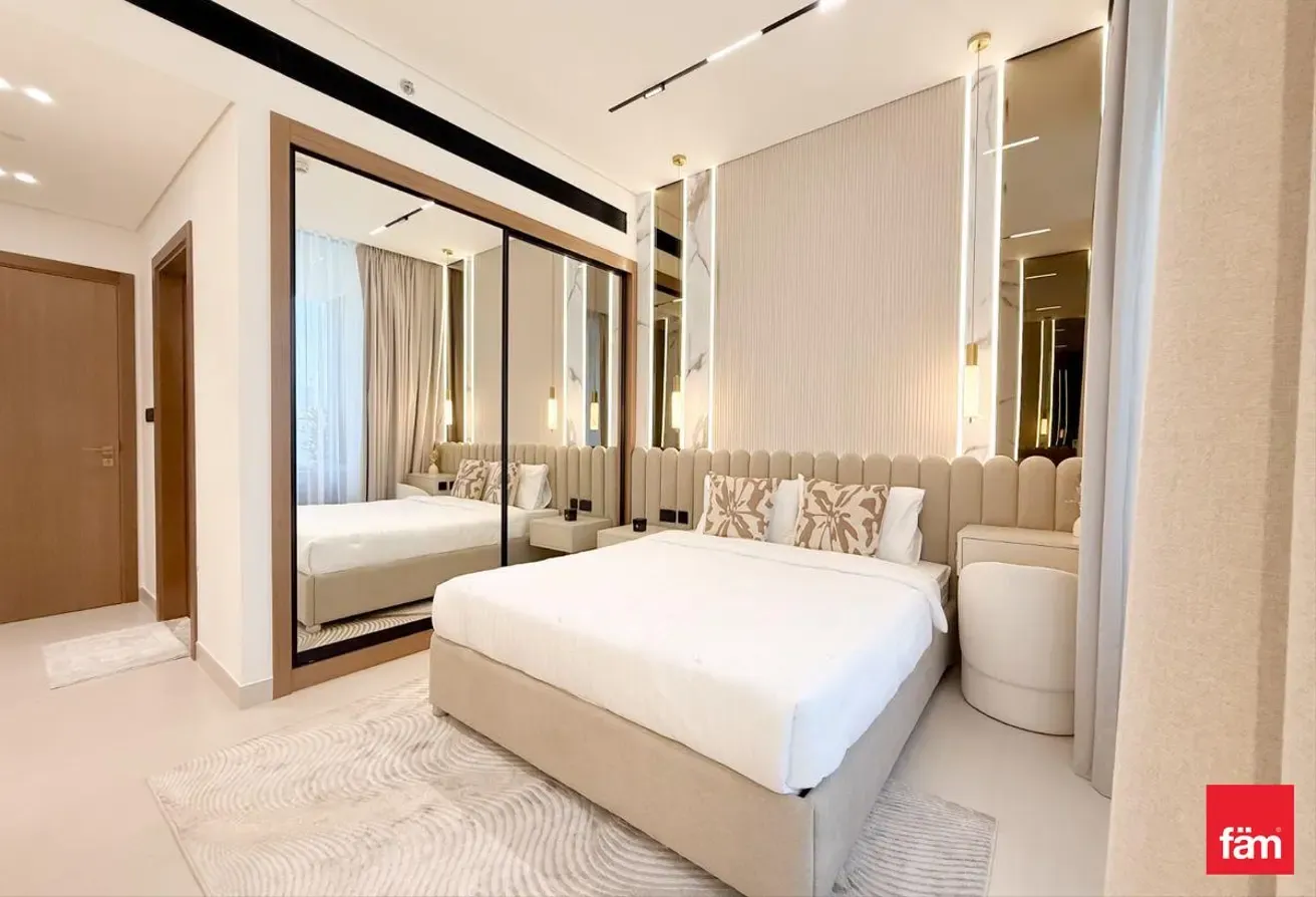 Furnished | High floor | Luxury | Private jacuzzi