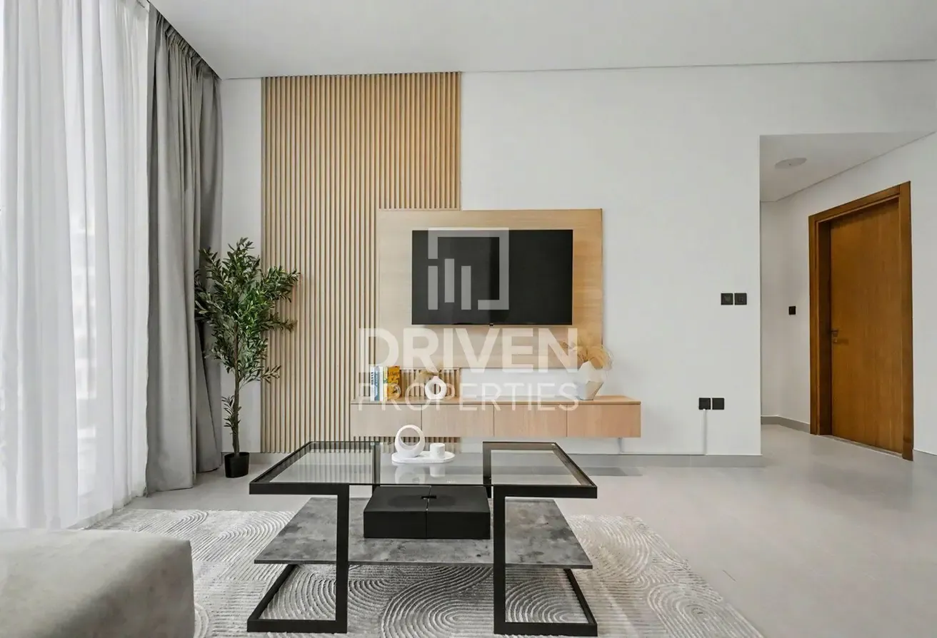 Prime Unit | 10mins to Dubai Mall | Burj View