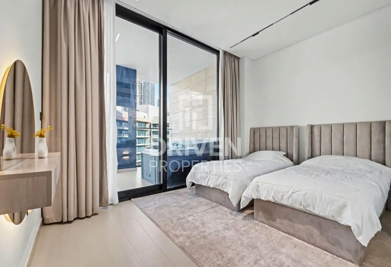 Prime Unit | 10mins to Dubai Mall | Burj View