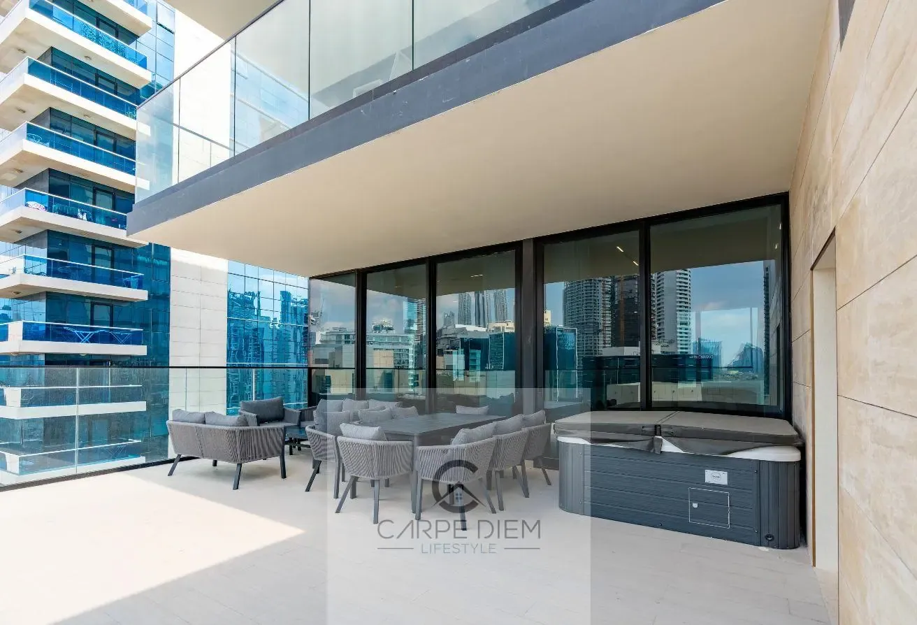 Luxury Canal View 2BR | Trillionaire Residences