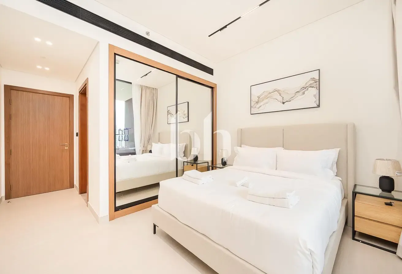 Corner Unit | Flexible Cheques | Burj Khalifa view