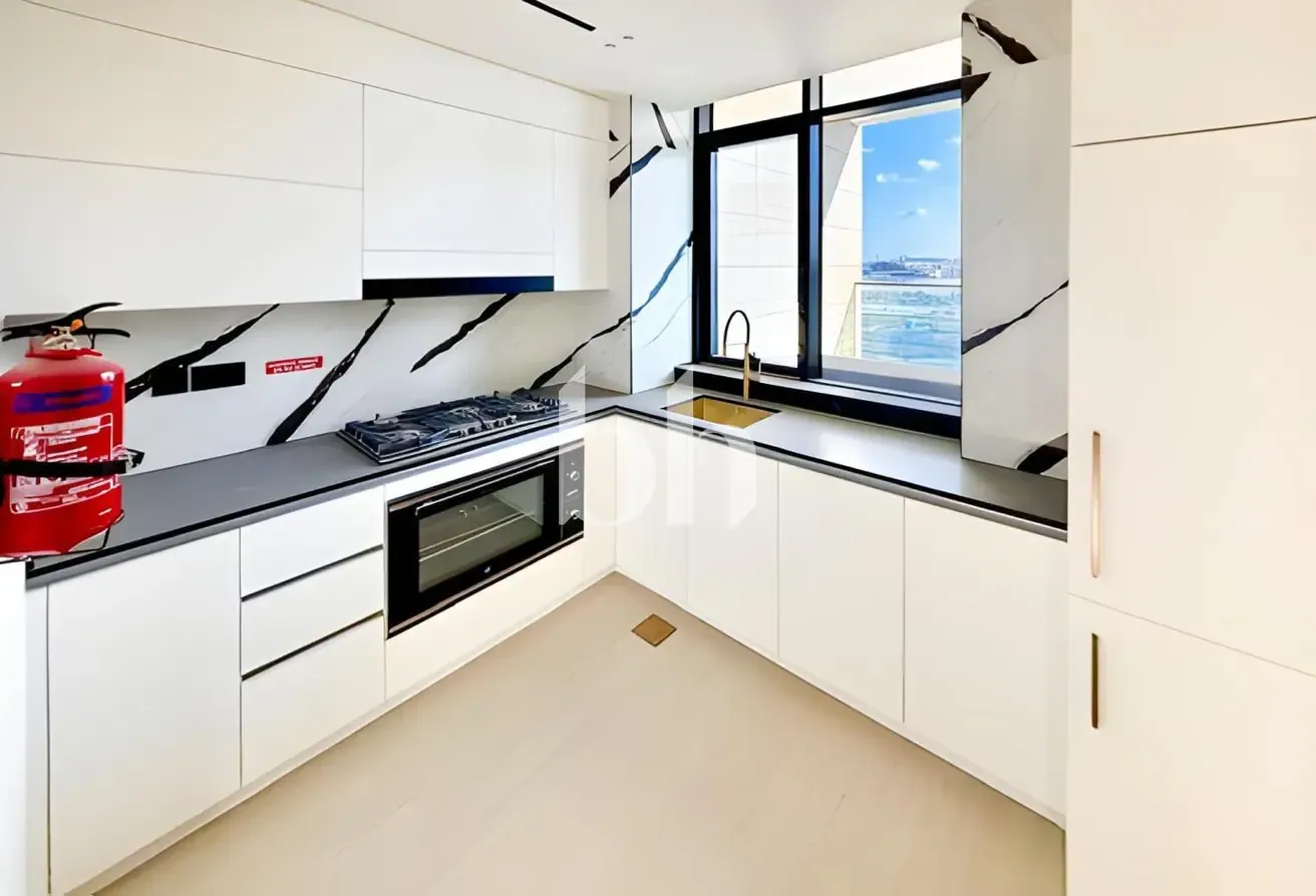 2 Bedroom Plus Maid | Flexible Cheques