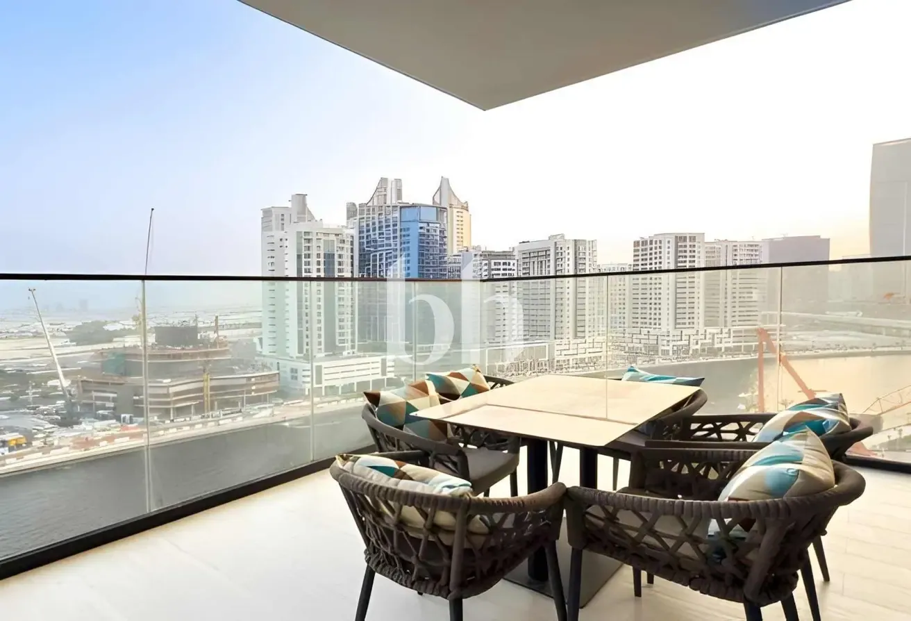 2 Bedroom Plus Maid | Flexible Cheques