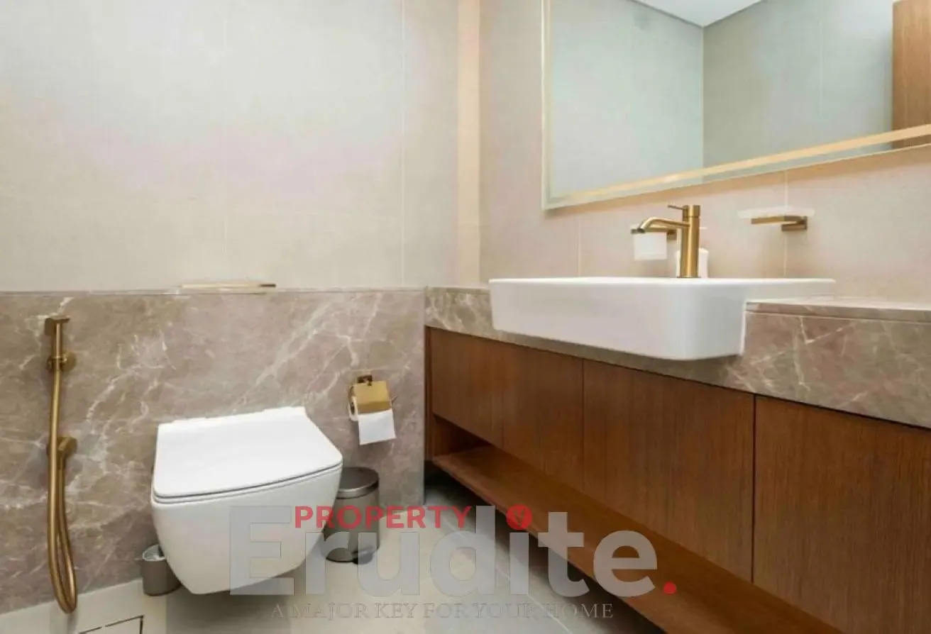 Furnished / Canal View / Brand New