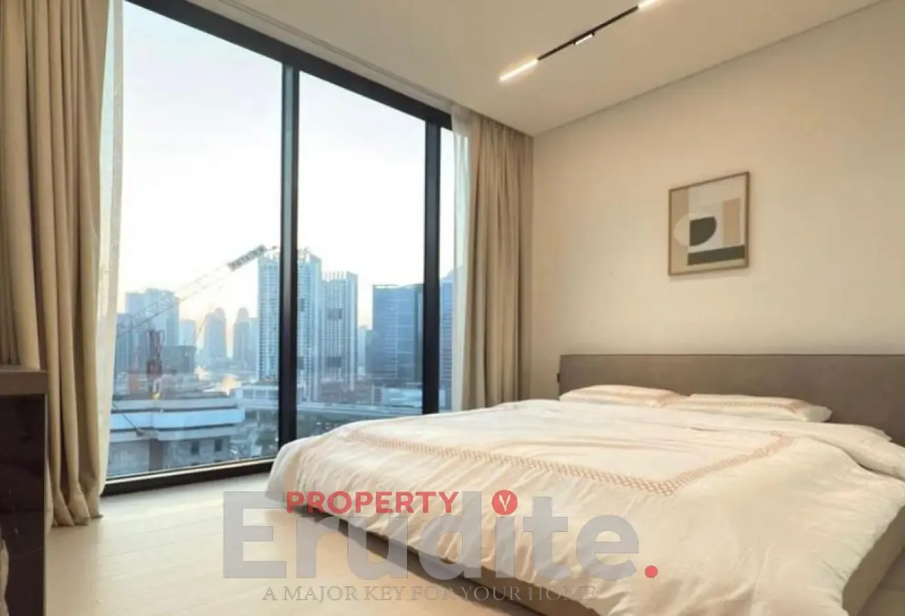 Furnished / Canal View / Brand New