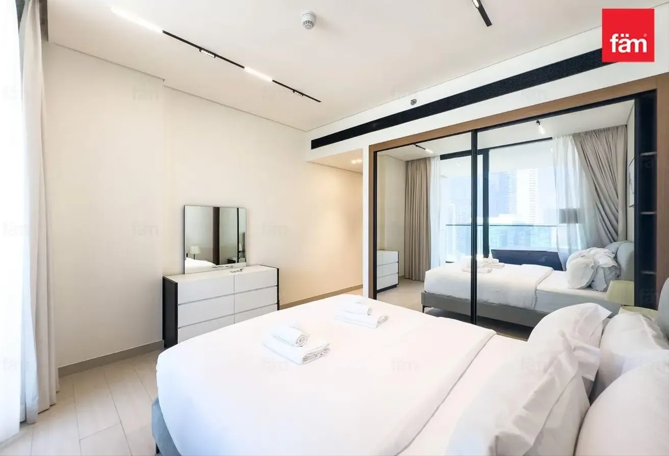 Vacant Now | Canal View | Jacuzzi | Furnished