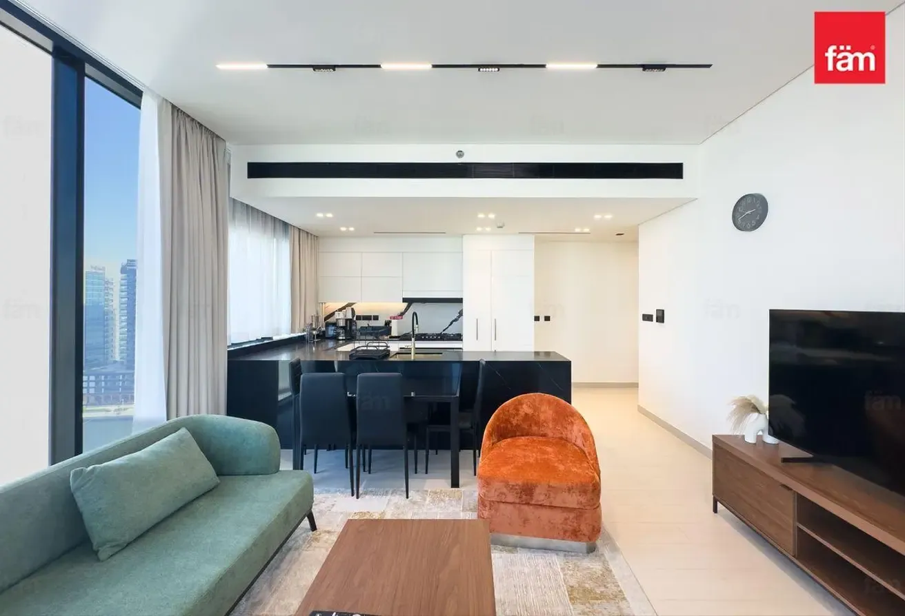Vacant Now | Canal View | Jacuzzi | Furnished