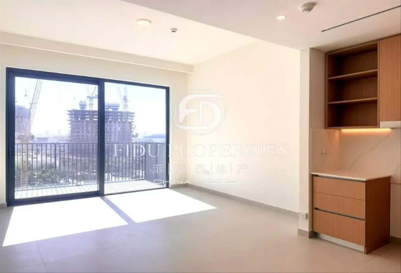 Park View | Mid Floor | Ready To Move