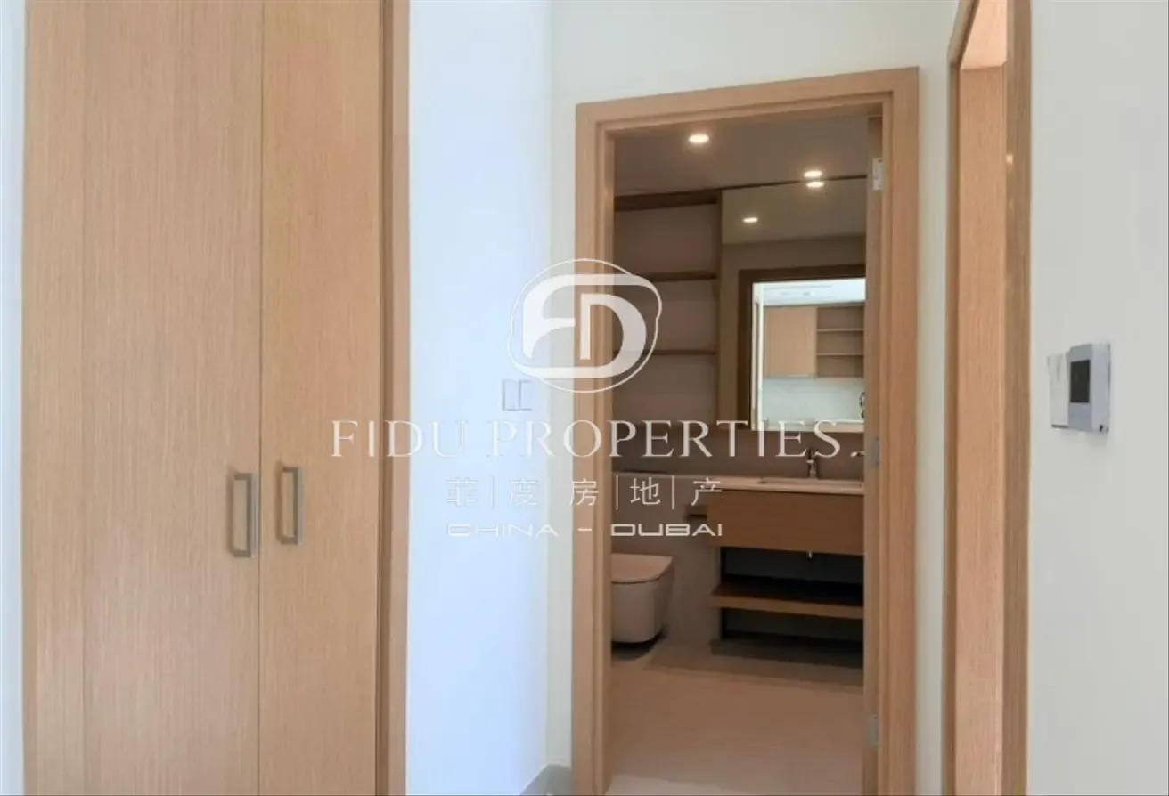 Park View | Mid Floor | Ready To Move