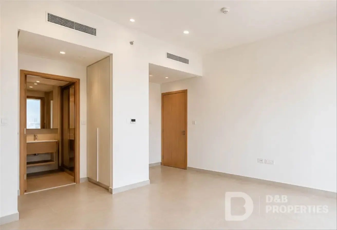 Park & Pool View | Available Now | Corner Unit