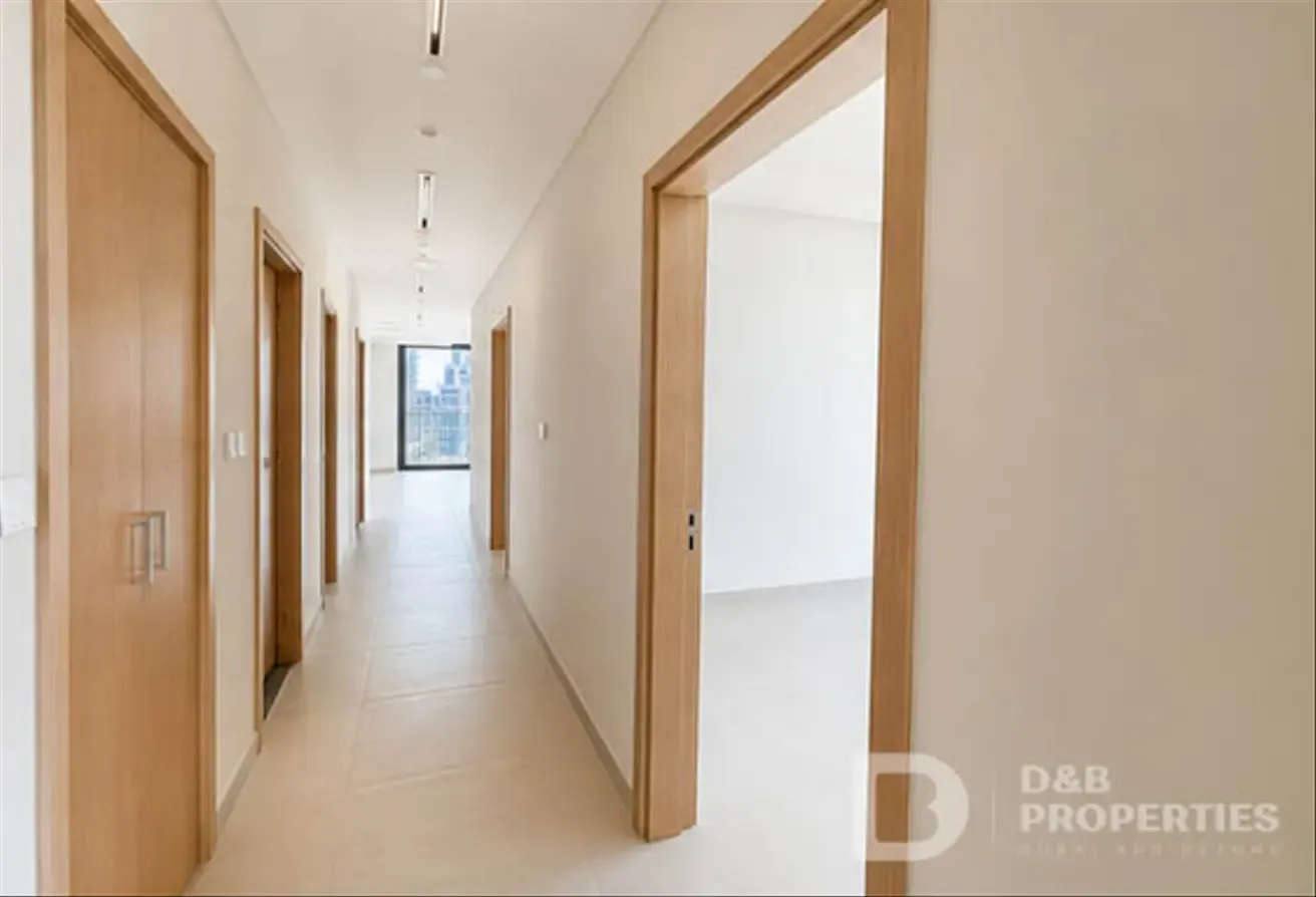 Park & Pool View | Available Now | Corner Unit