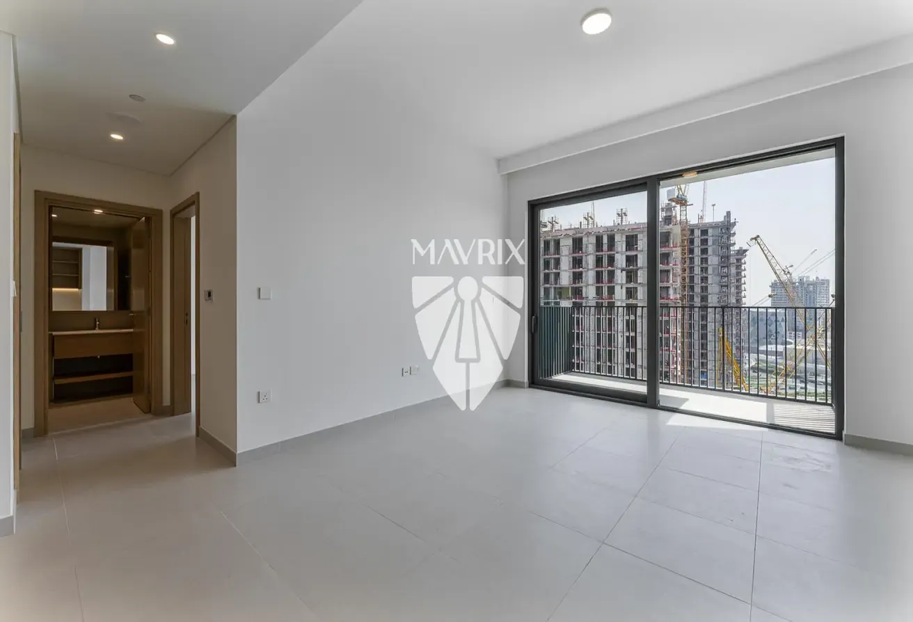 Modern 1BR | Parkside | Available Now | Negotiable