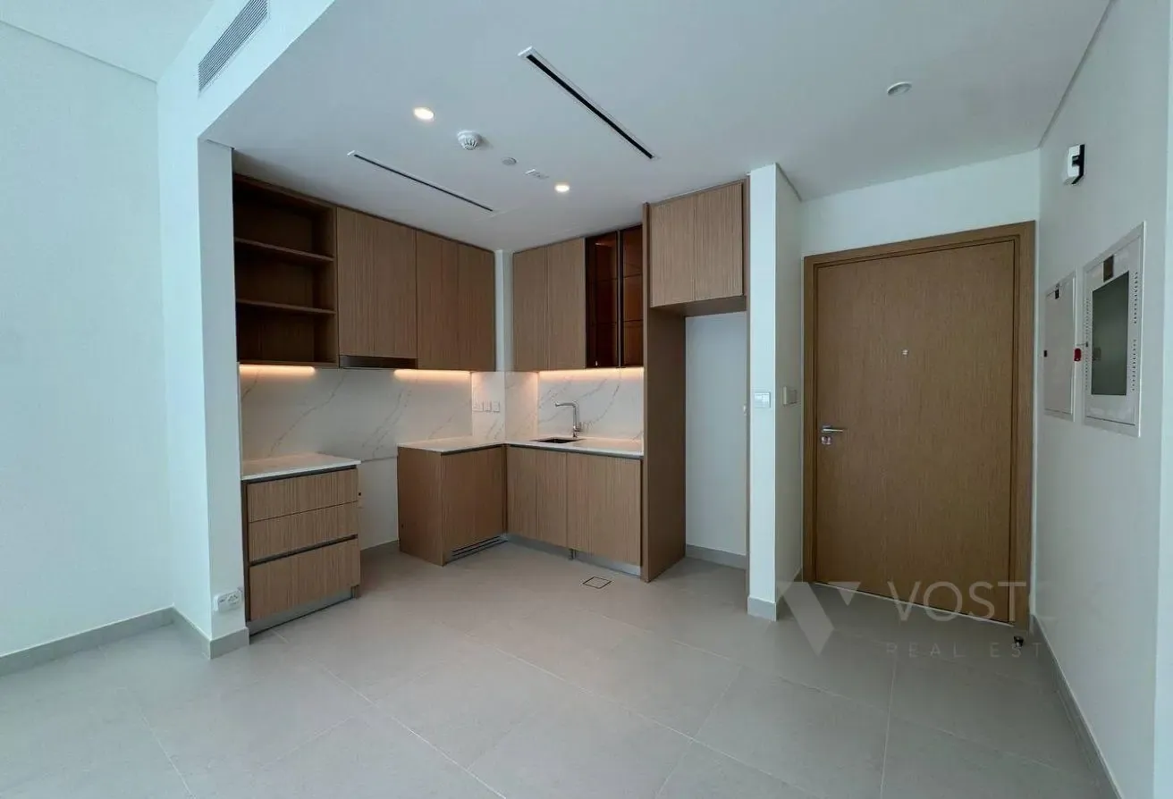 Modern 1BR | Unfurnished | Ready Now