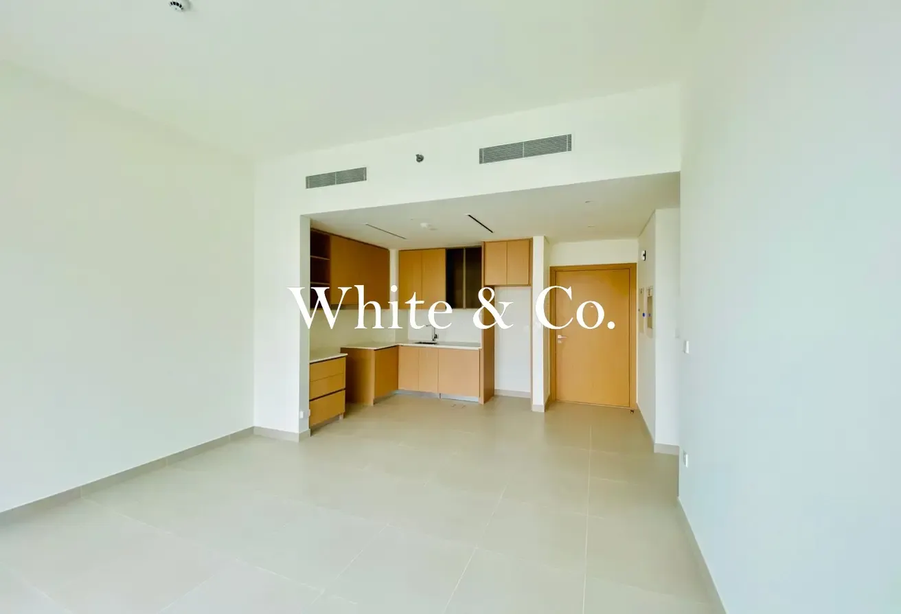 Brand New Unit | Vacant | Spacious View