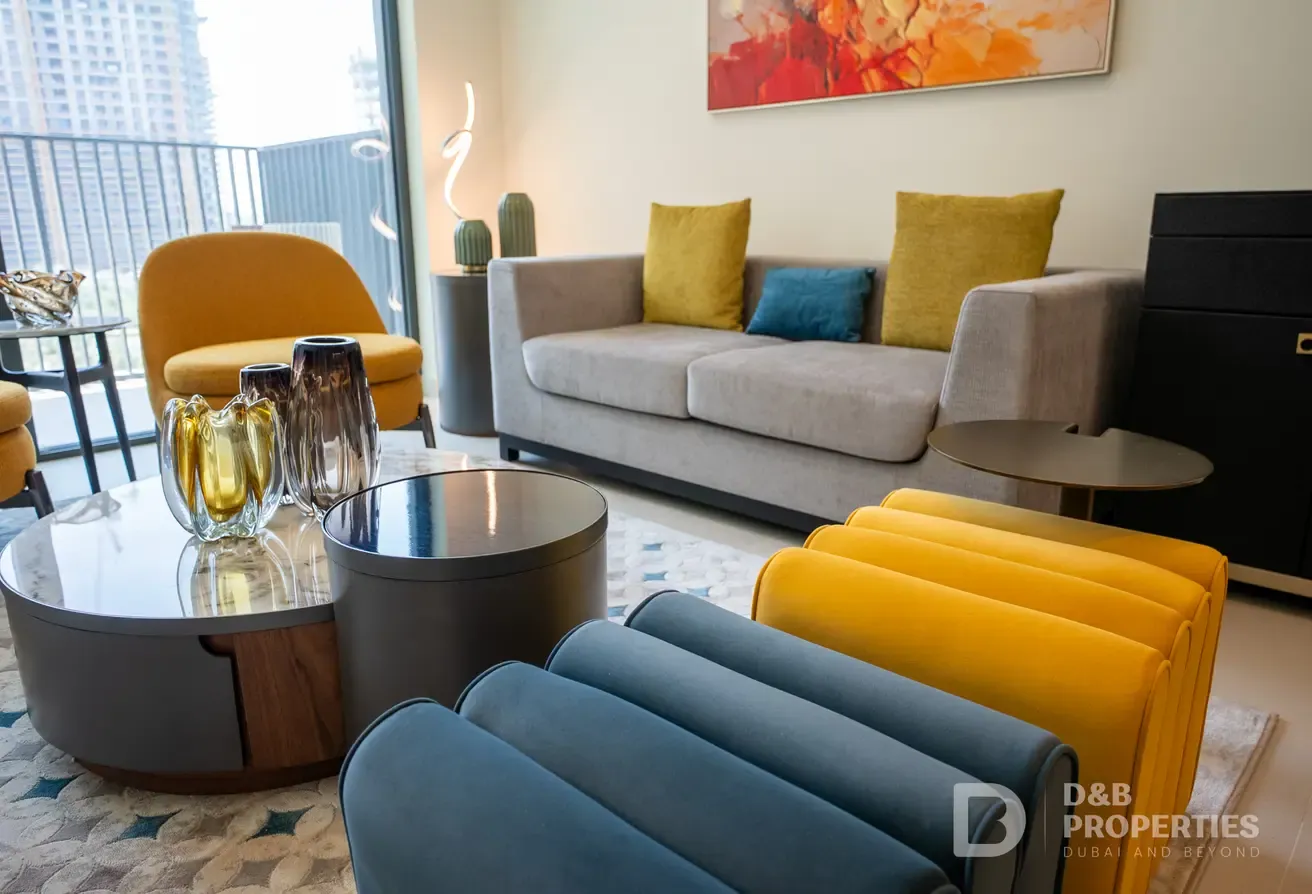 Premium Furnishing | Available | Partial Park View
