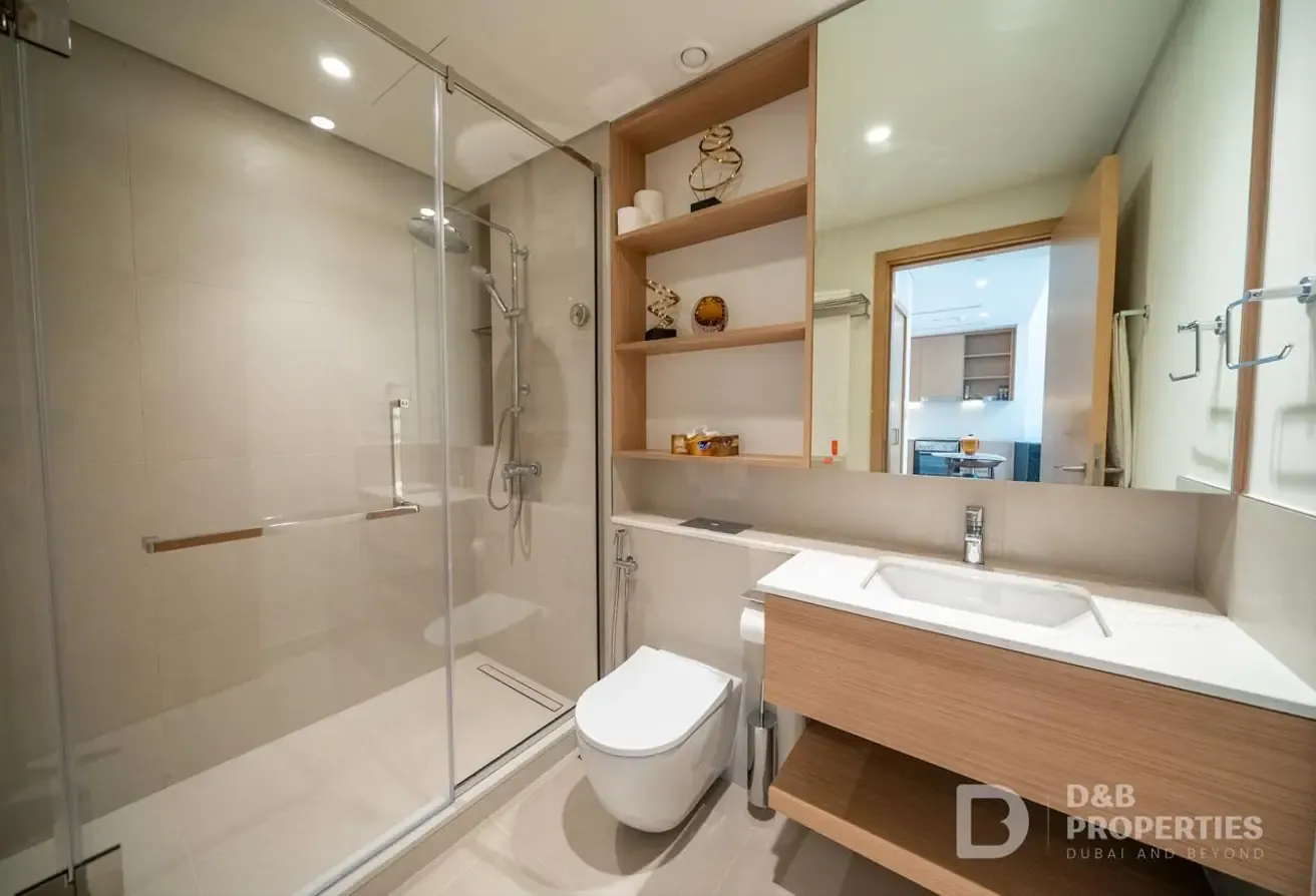 Premium Furnishing | Available | Partial Park View