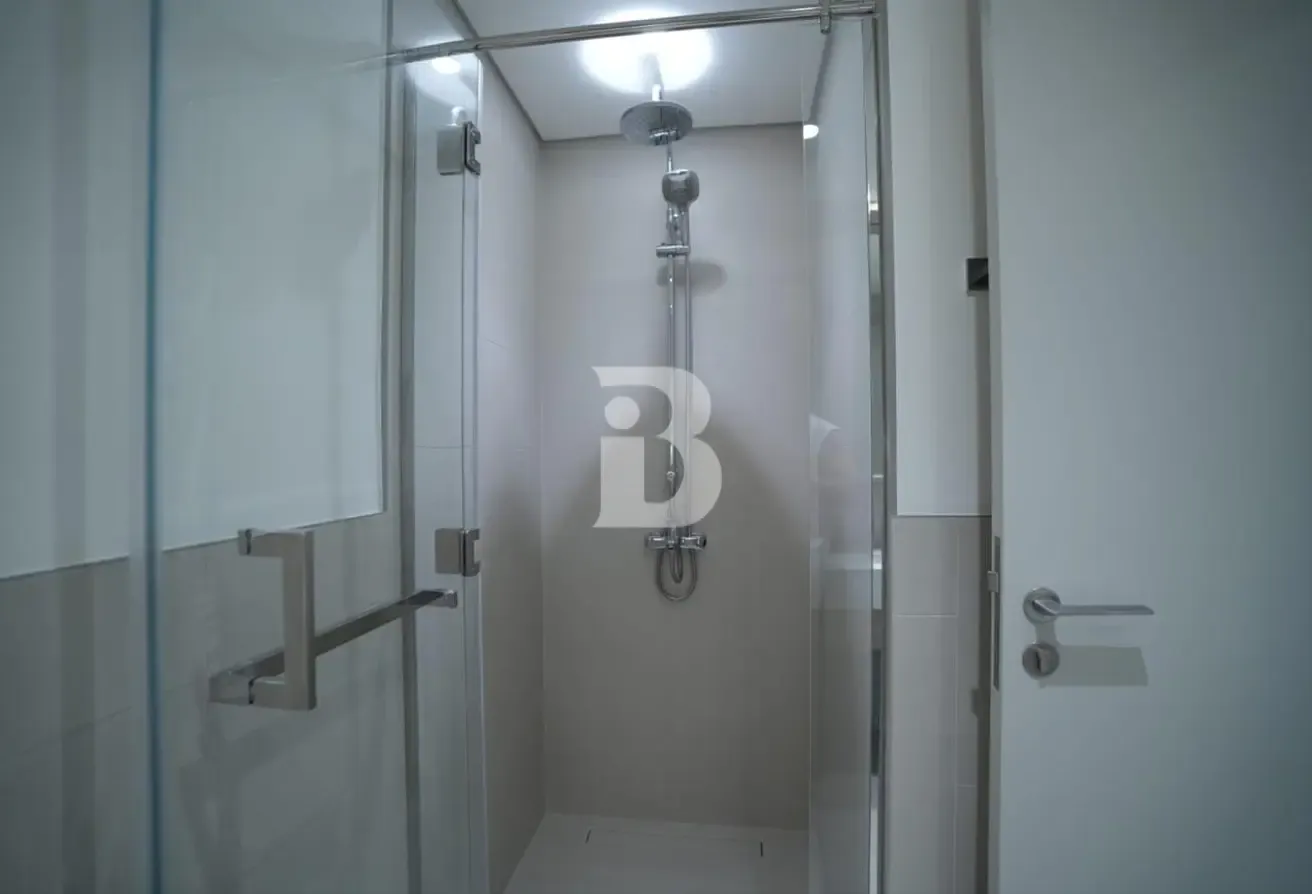 Brand New | Spacious Layout | Vacant Unit