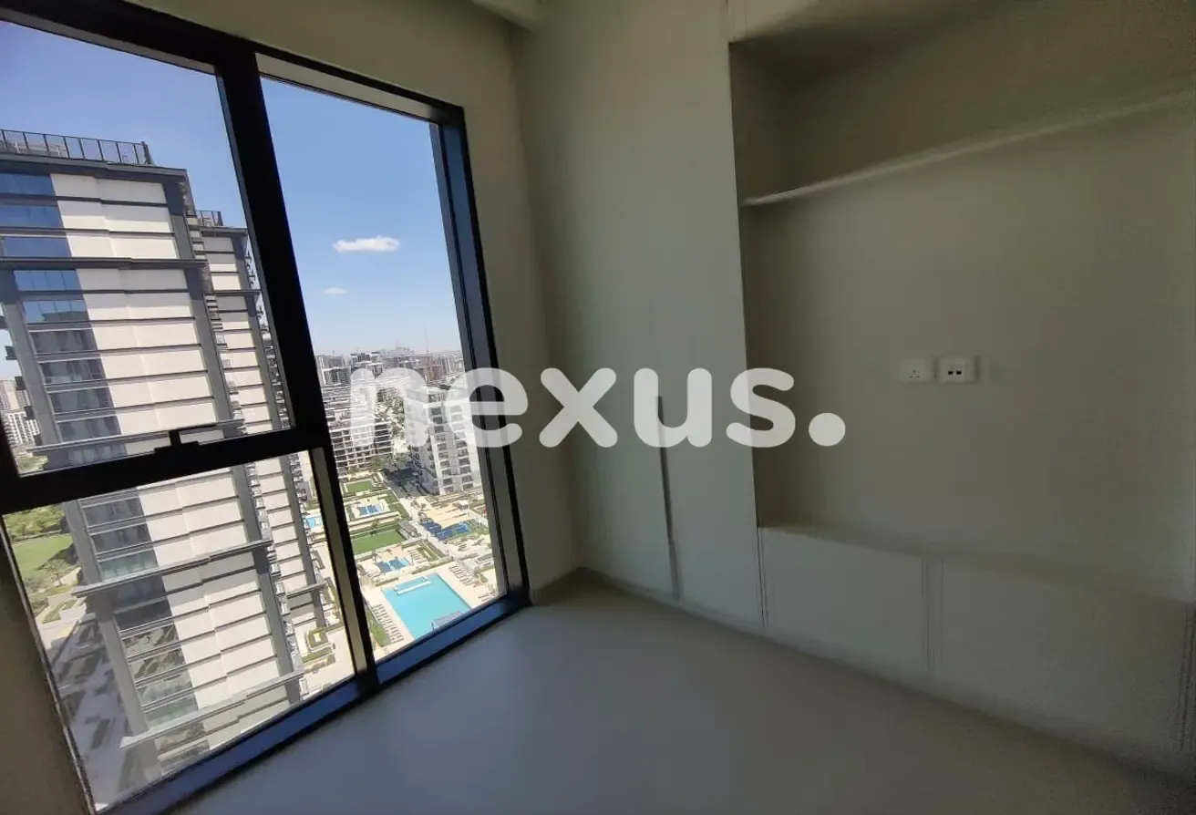 HIGH FLOOR | NEGOTIABLE | VACANT