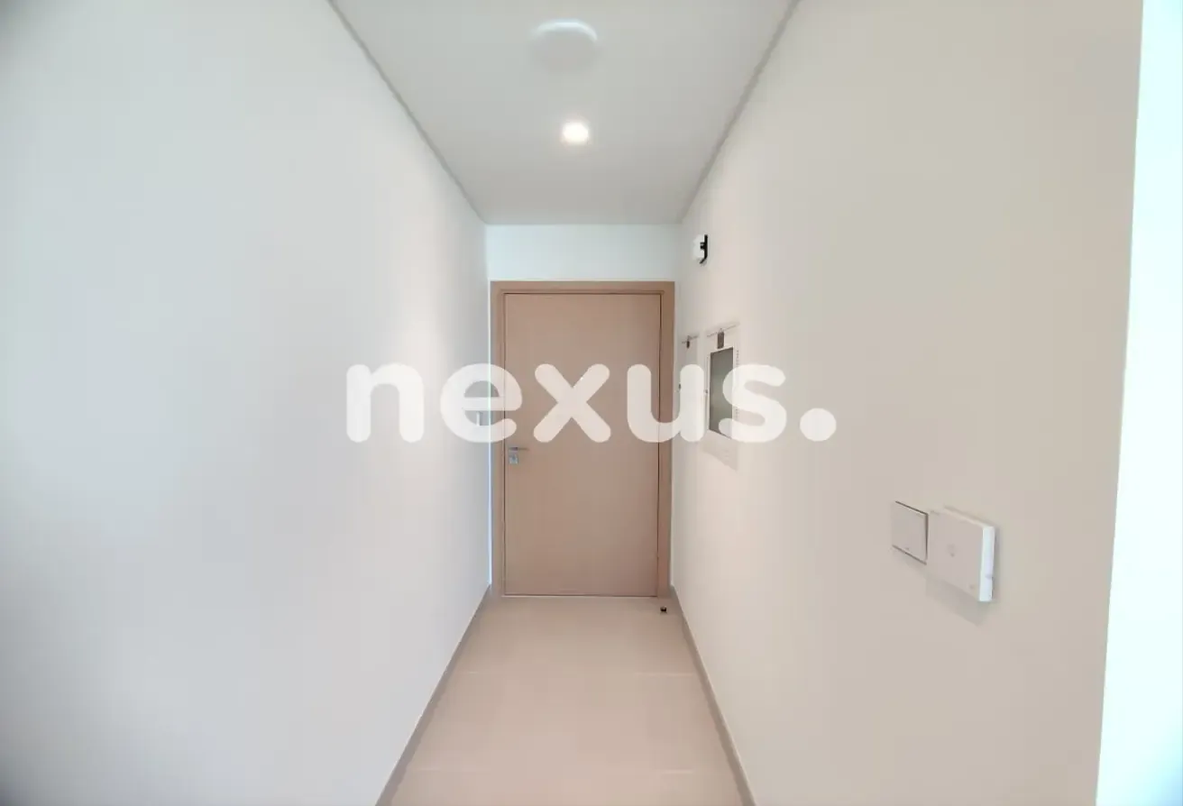 HIGH FLOOR | NEGOTIABLE | VACANT